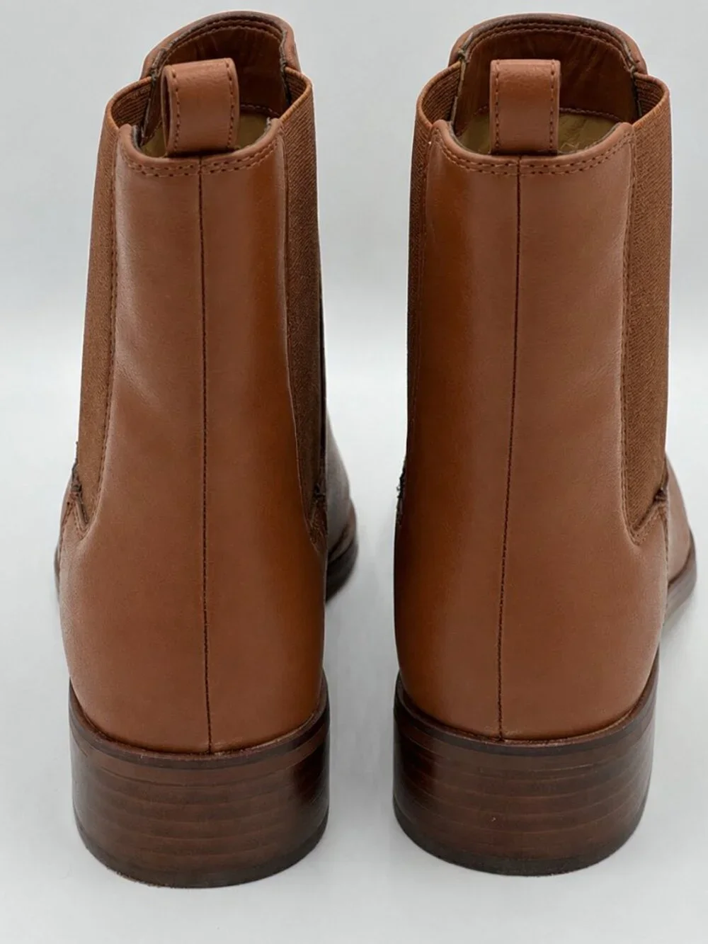 J. Crew Tan Vegan Leather Chelsea Boots Size 8 Pull-On